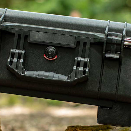 Peli 1510M Case with Mobility Kit