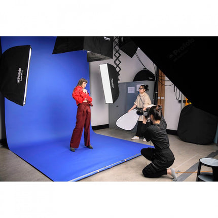 Colorama 2.72 X 11M Seamless Background Paper – Chromablue