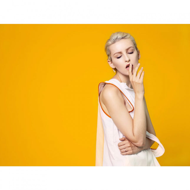 Colorama 1.35 X 11M Seamless Background Paper – Buttercup