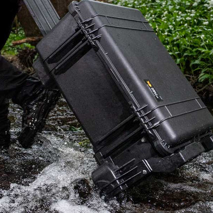 Peli 1610M Case with Mobility Kit
